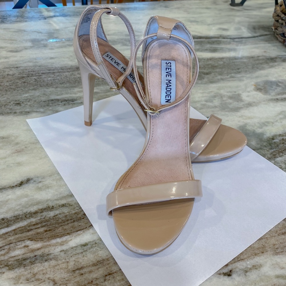 Steve Madden Women's Nude Heels